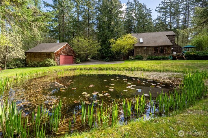 Property Photo:  226  Ivan Road  WA 98250 