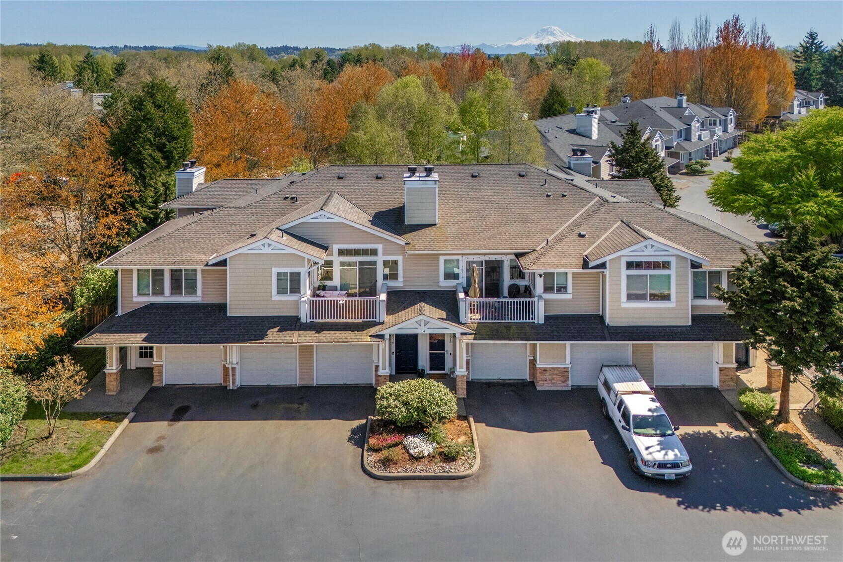 Property Photo: 23322 59th Place S 14-6 WA 98032