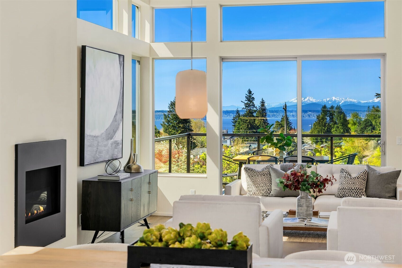 Property Photo: 4834 46th Avenue SW WA 98116