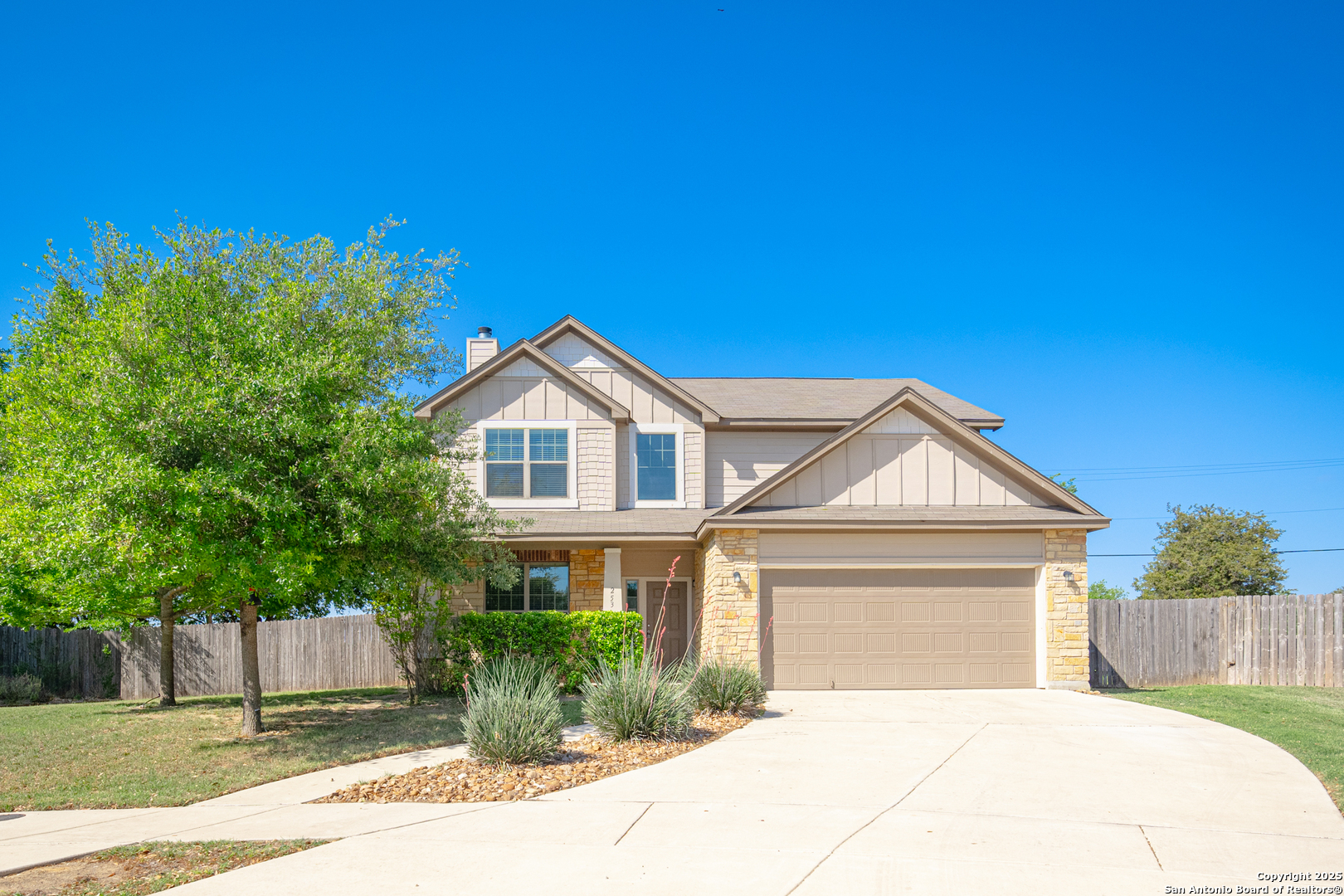253 Flushing  New Braunfels TX 78130 photo