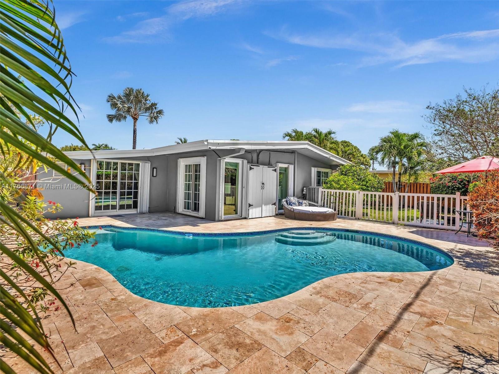 Property Photo: 2026 NE 29th St FL 33306