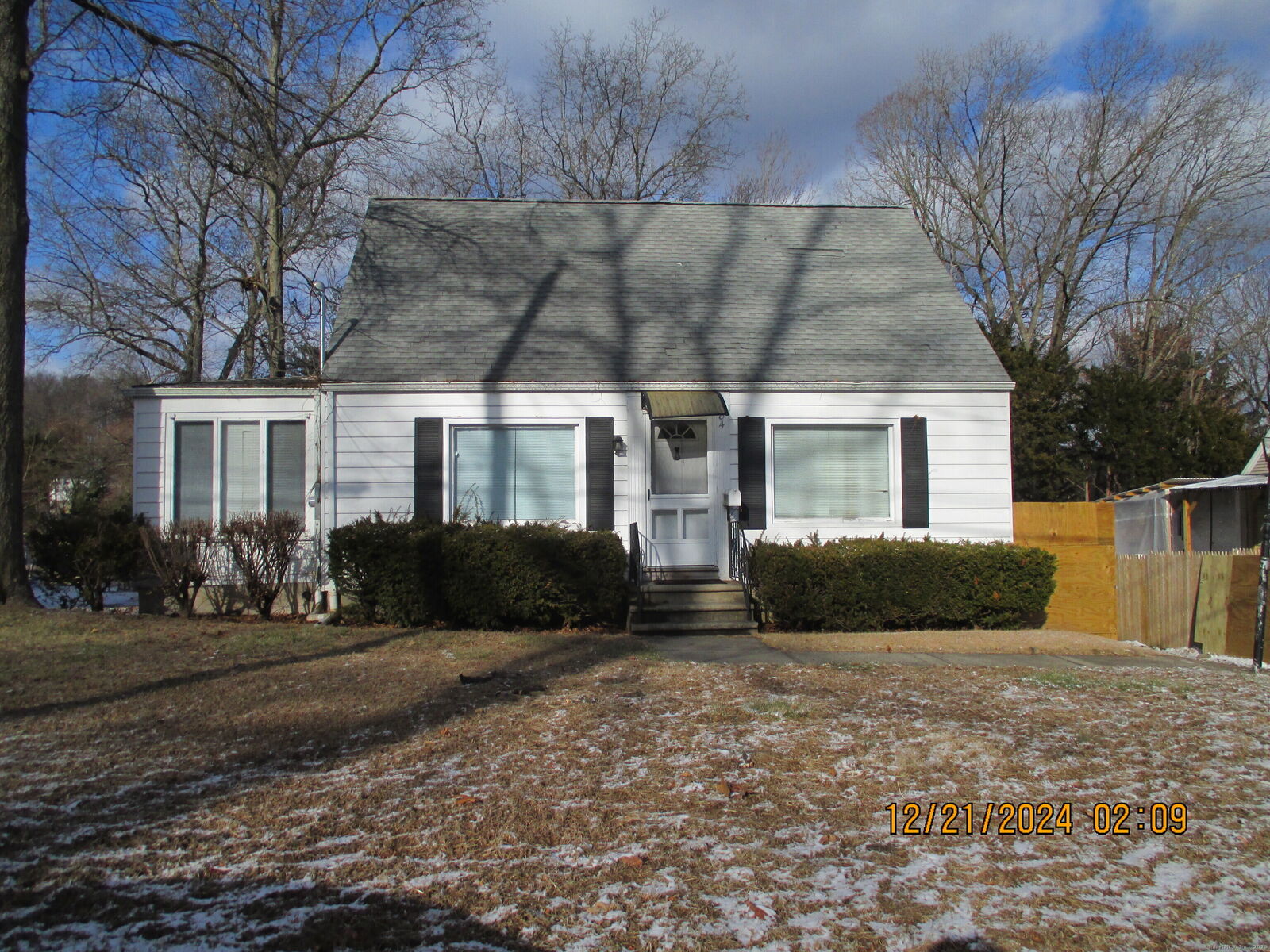 Property Photo: 84 Deerfield Avenue CT 06708
