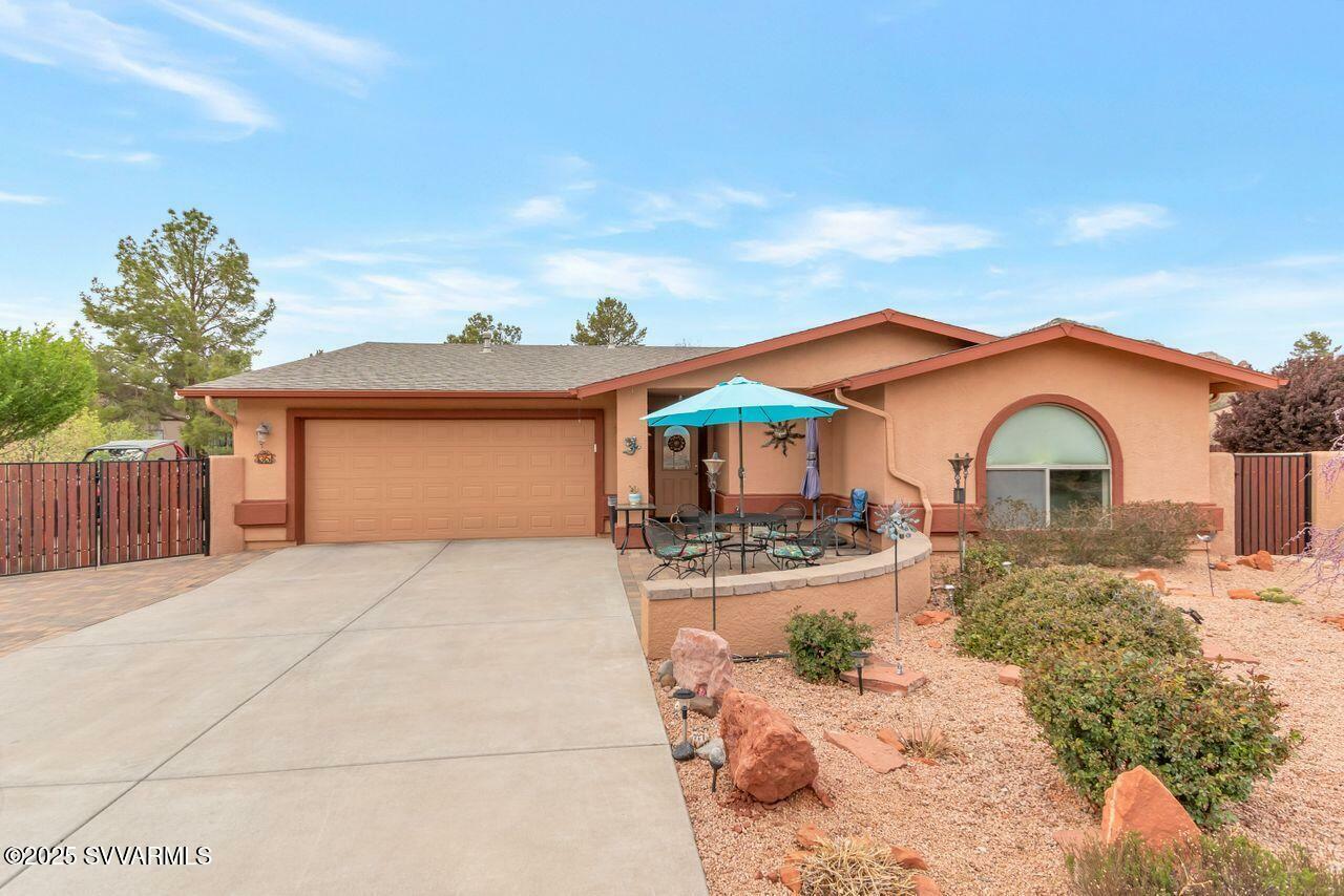 Property Photo: 35 Rimrock Ride AZ 86351