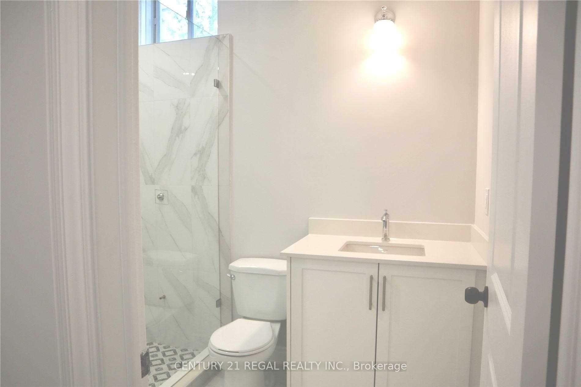 Property Photo: 121 Appleyard Avenue ON L4H 4N3