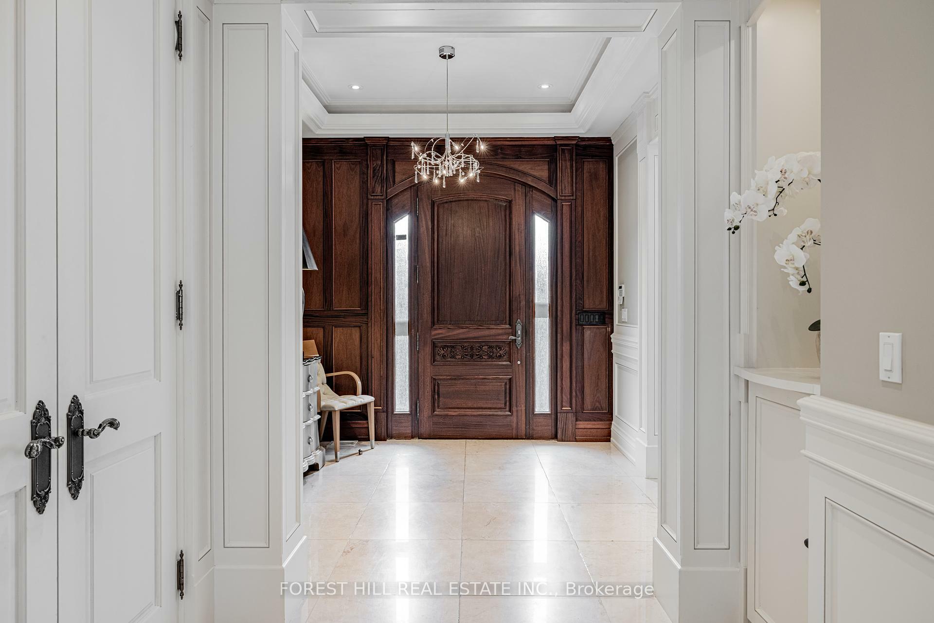 Property Photo: 60 Hawksbury Drive ON M2K 1M5