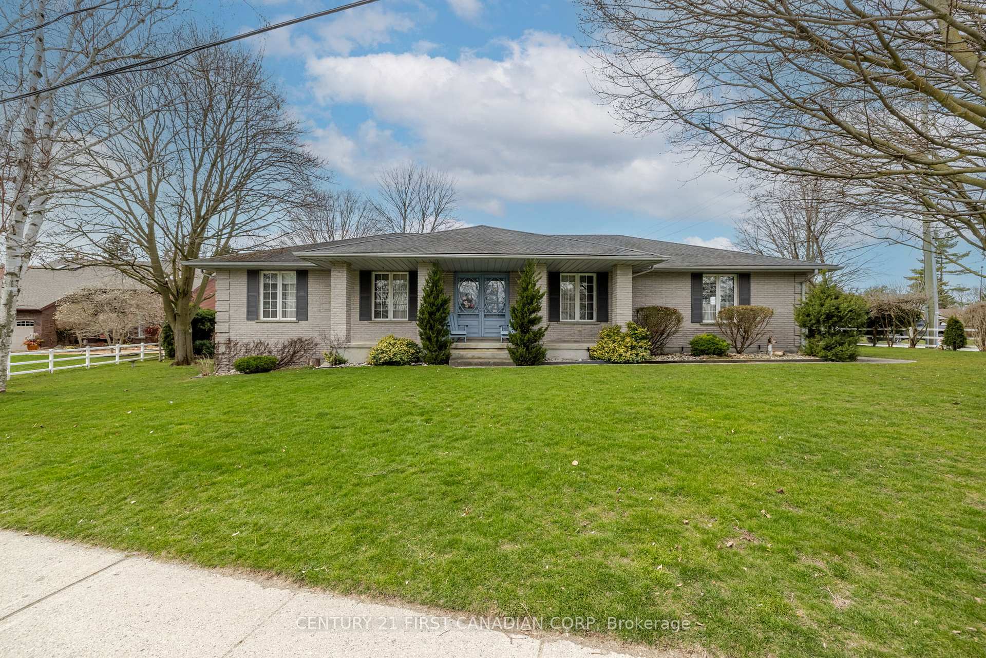 Property Photo: 196 Hull Road ON N7G 3P2
