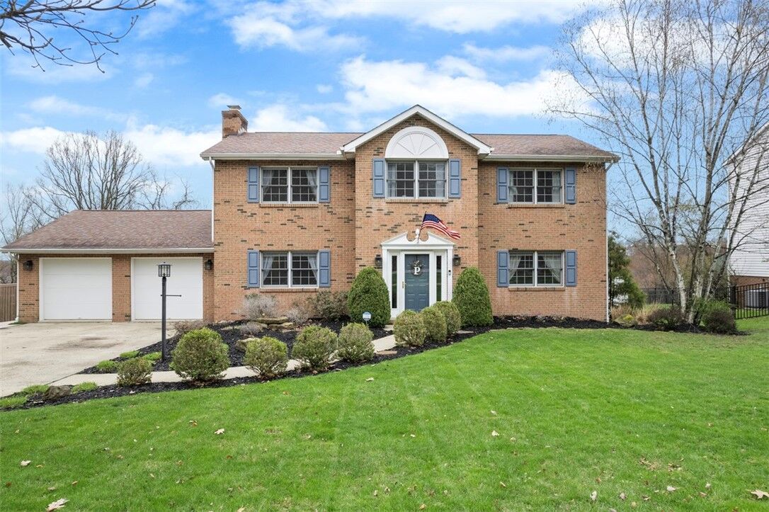 Property Photo:  7028 Franklin  PA 16046 