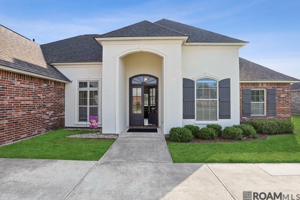 Property Photo: 34080 Osprey Dr LA 70706