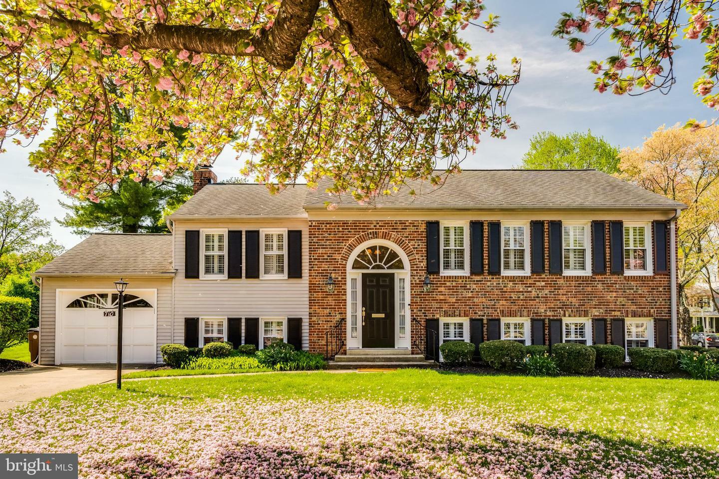Property Photo: 710 Fordham Street MD 20850