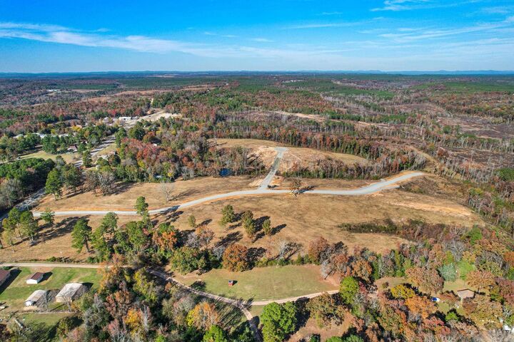 Property Photo: 143 N Rolling Oaks Drive AR 71832
