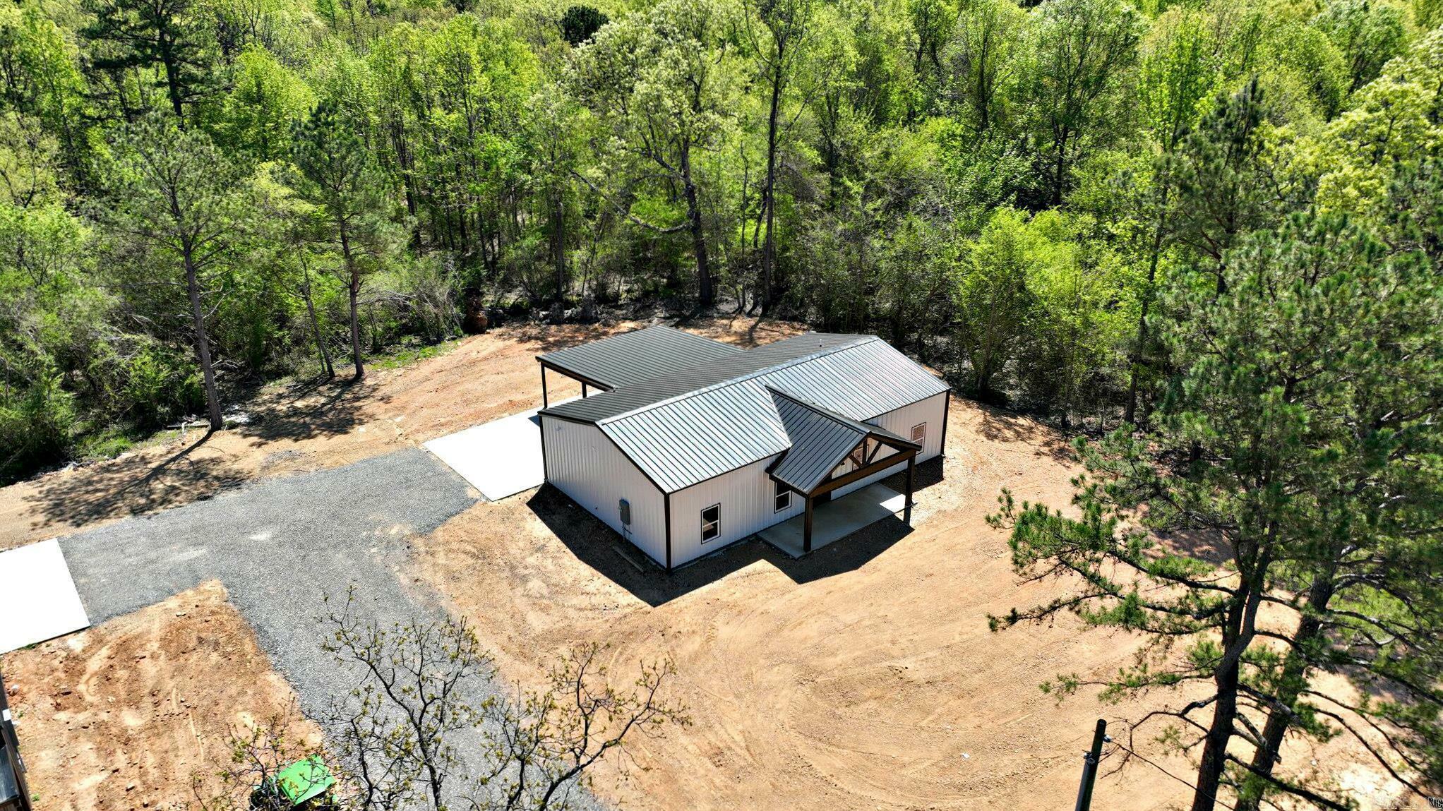 Property Photo: 2016 S. Reine St. AR 71953