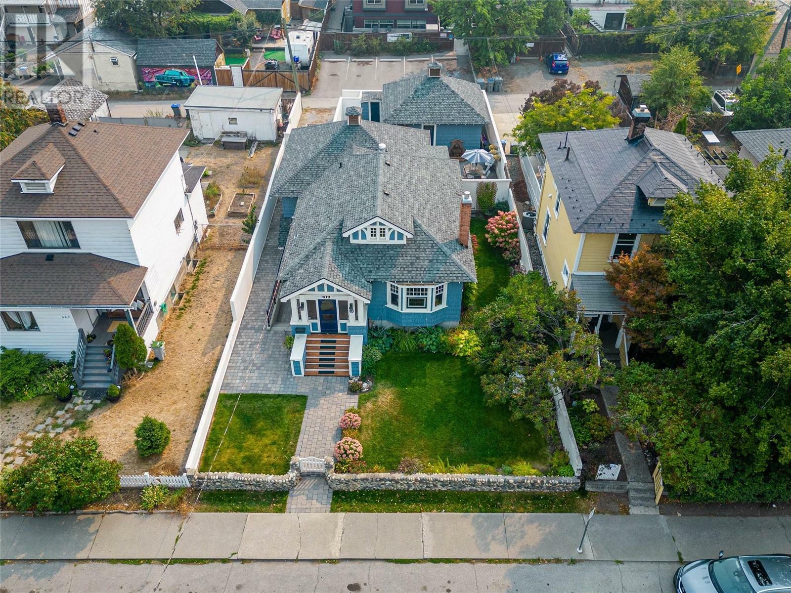 Property Photo: 619 St Paul Street BC V2C 2K1