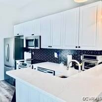 Property Photo:  1414 W Marshall Street U301  VA 23220 