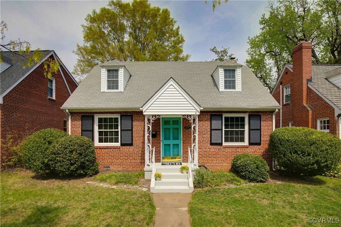 4018 Augusta Avenue  Richmond VA 23230 photo