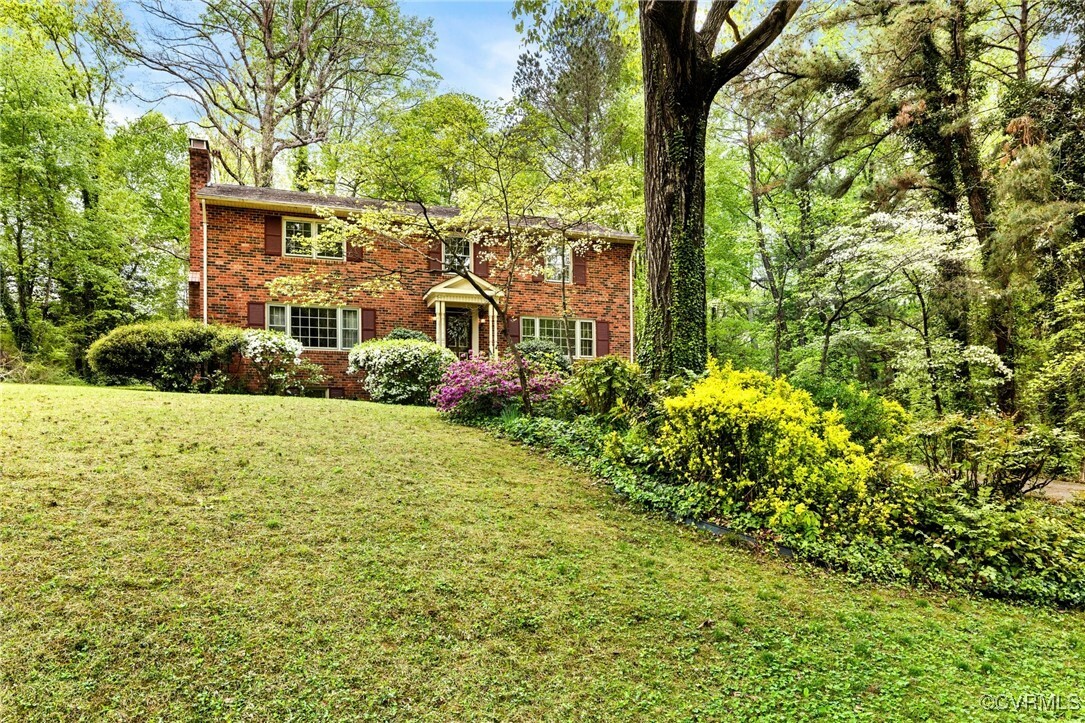 Property Photo: 5000 Southmoor Road VA 23234