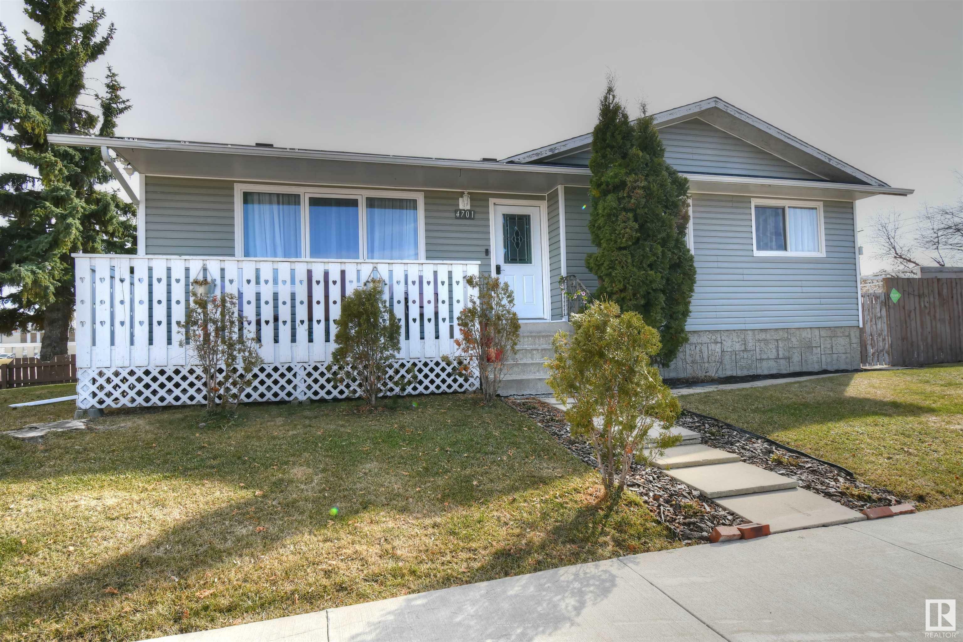 4701 46 Avenue  St. Paul Town AB T0A 3A3 photo
