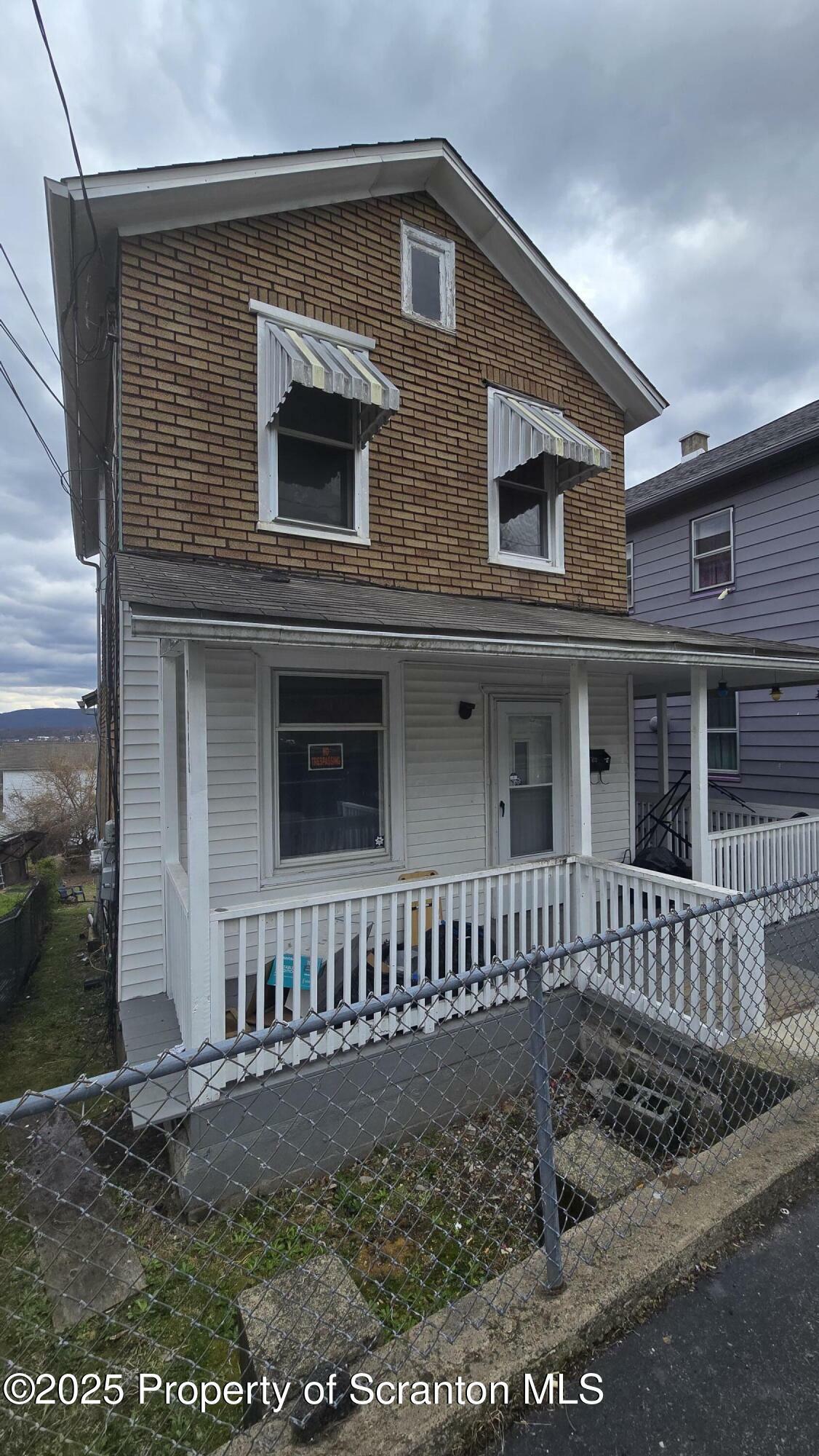 472 2nd Street  Plymouth PA 18651 photo