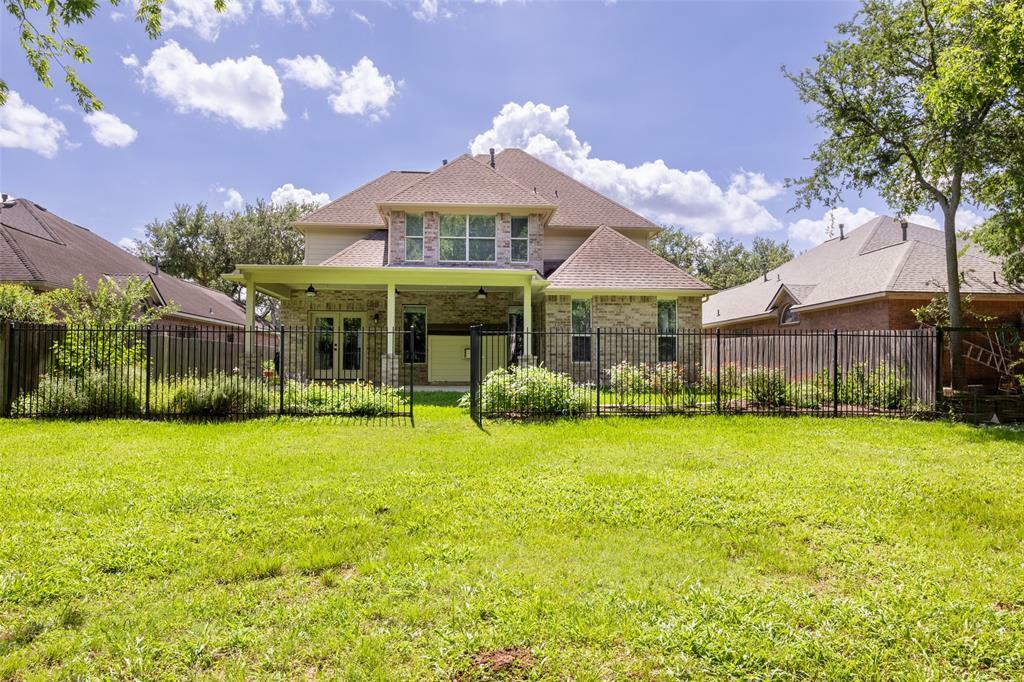 Property Photo: 13115 Parkbrook Way Lane TX 77498