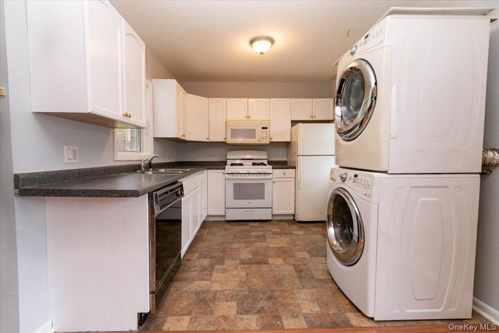 Property Photo: 700 Sackett Lake Road NY 12701