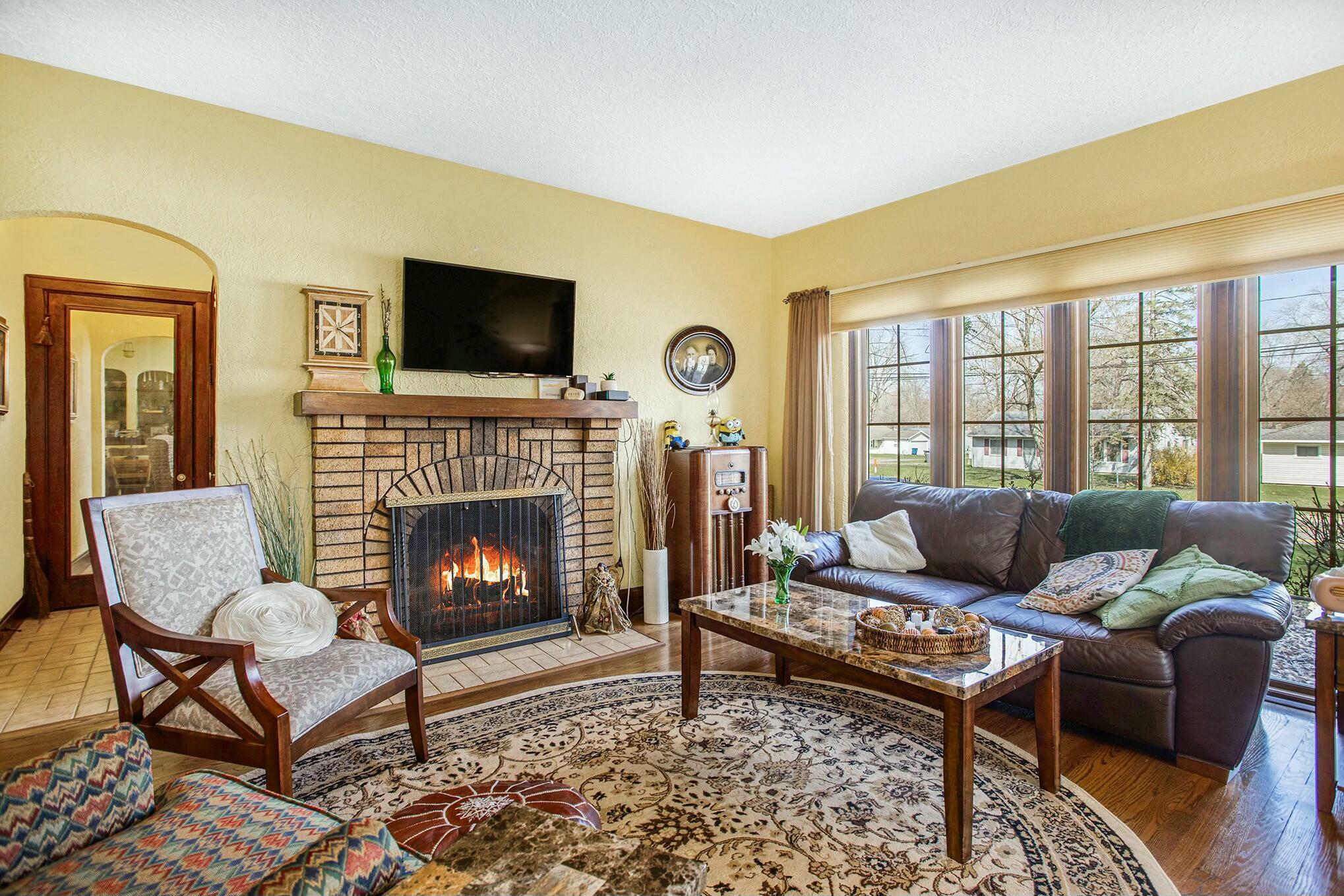 Property Photo: 819 North Avenue MI 49017