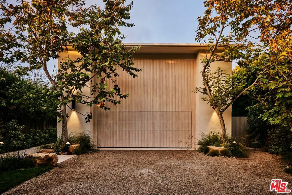 Property Photo: 23515 Malibu Colony Road CA 90265