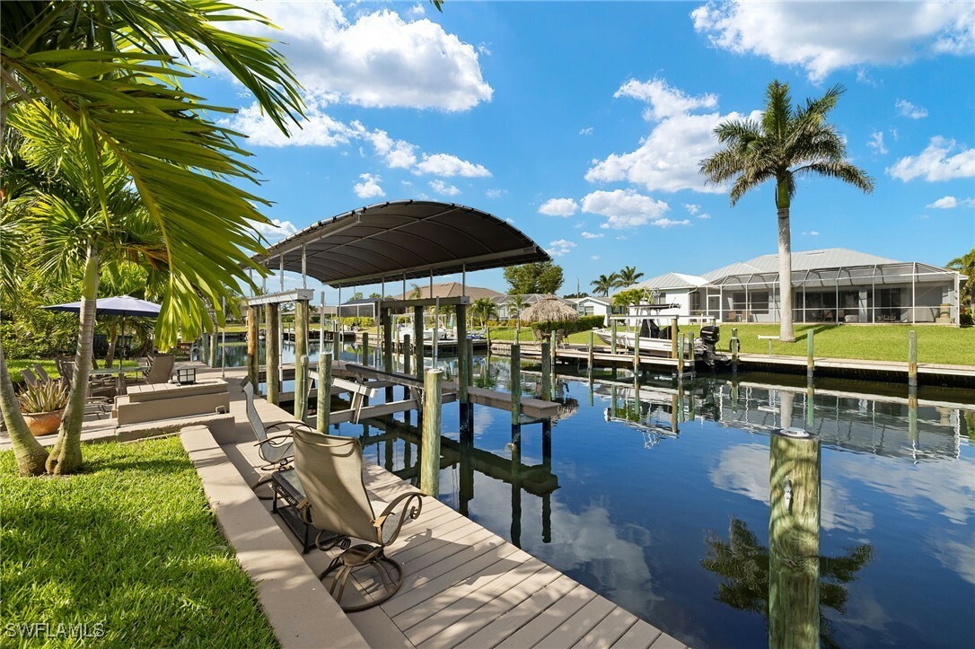 Property Photo: 5208 SW 2nd Place FL 33914