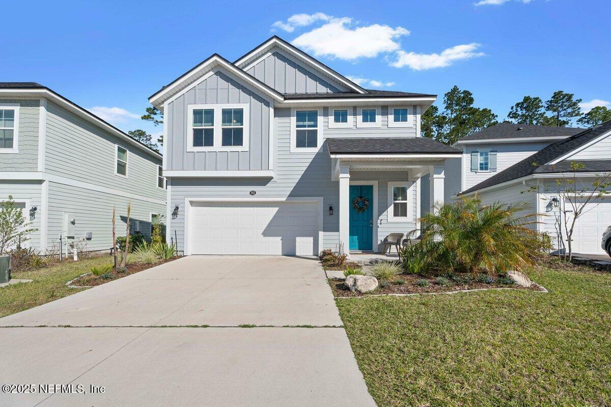 Property Photo: 512 Windermere Way FL 32095