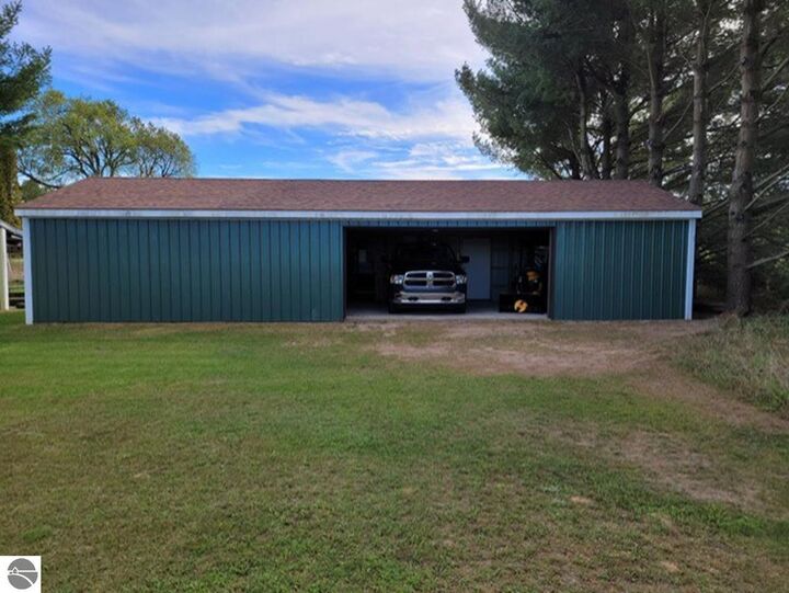 Property Photo:  10269 30th Avenue  MI 49631 