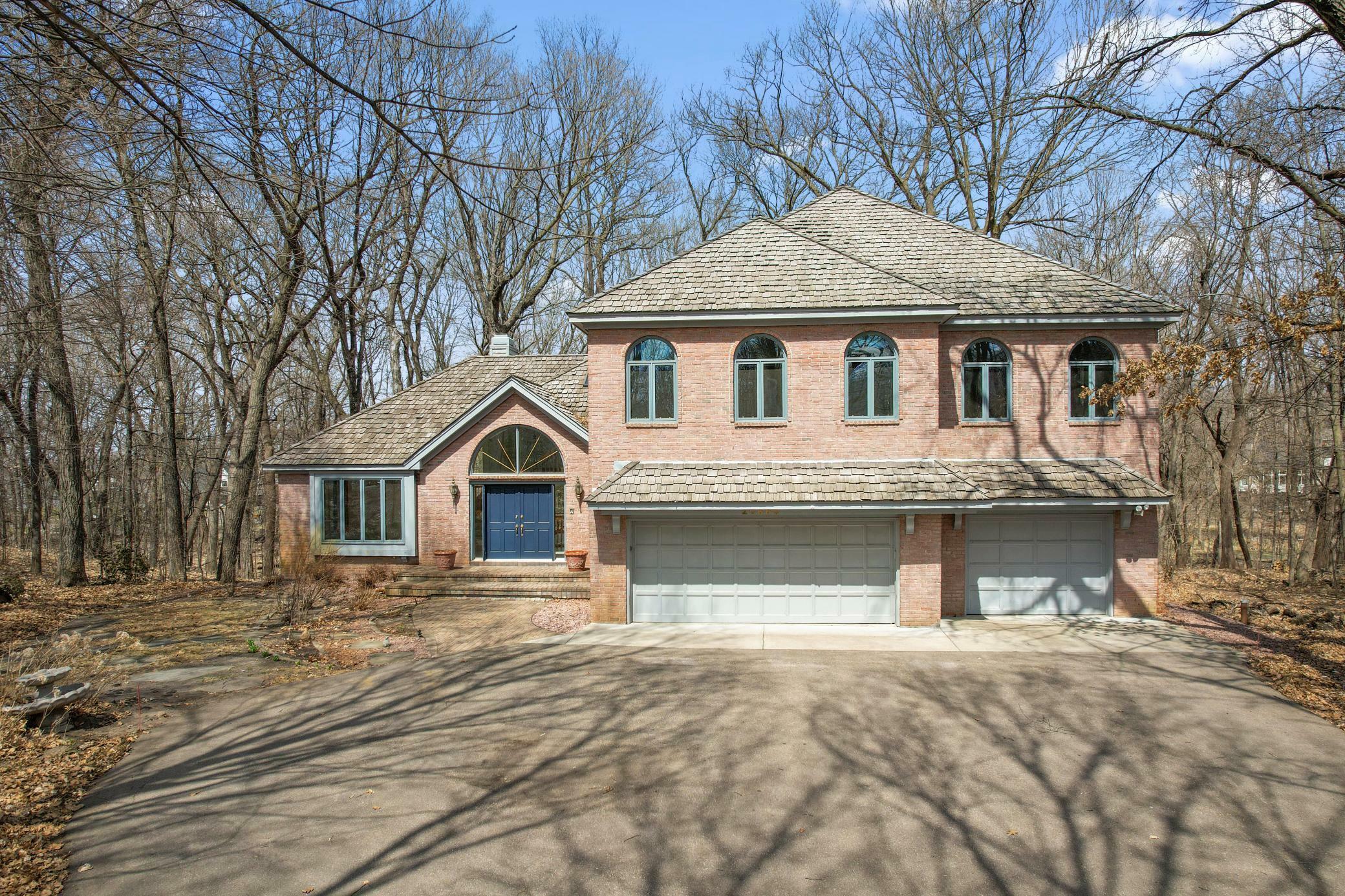 Property Photo: 20660 Woodhaven Place MN 55331