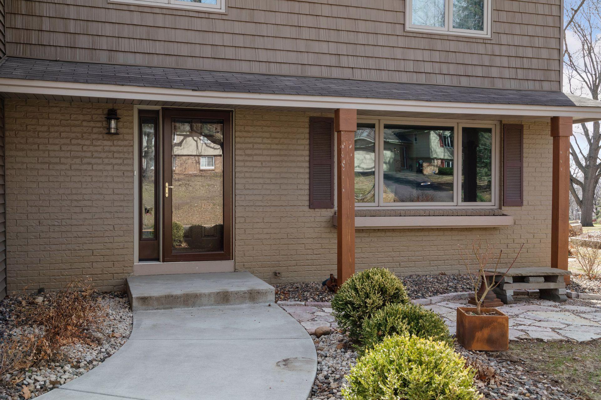 Property Photo:  15011 Oakland Avenue  MN 55306 