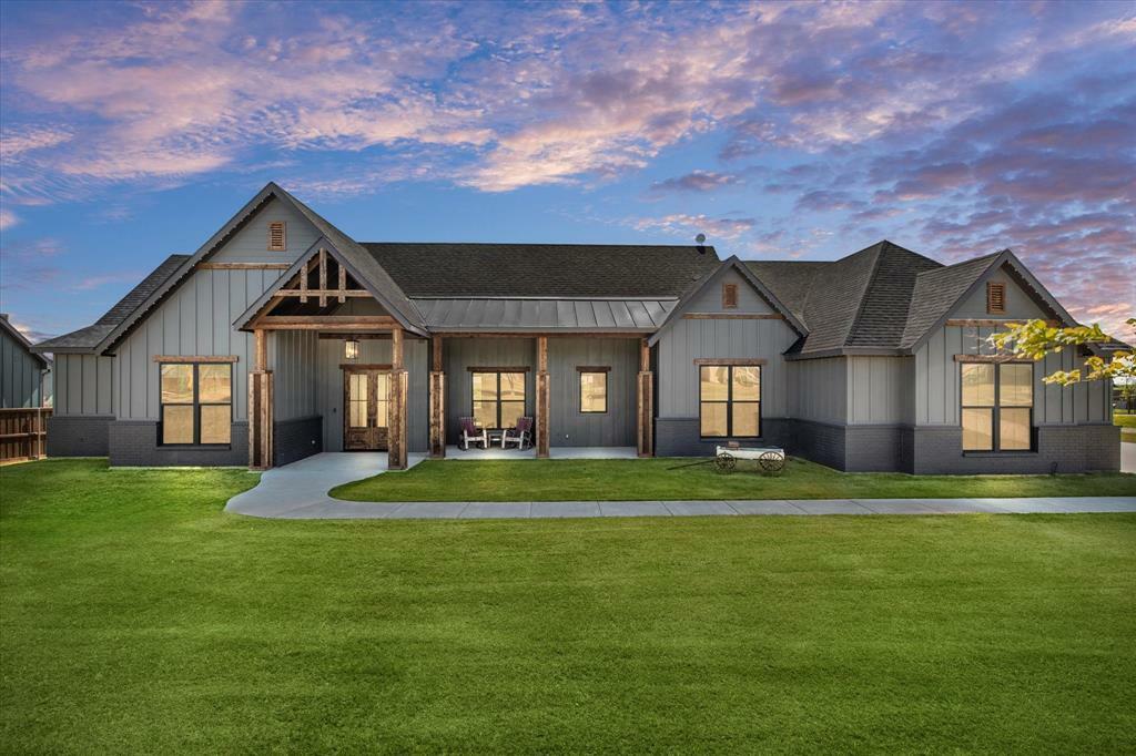 Property Photo: 125 Lone Elm Road TX 75167