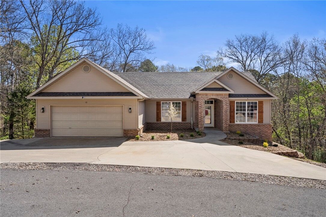 Property Photo:  11 Breton Lane  AR 72715 