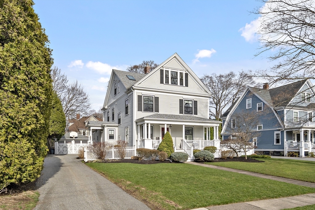 19 Yale St  Winchester MA 01890 photo