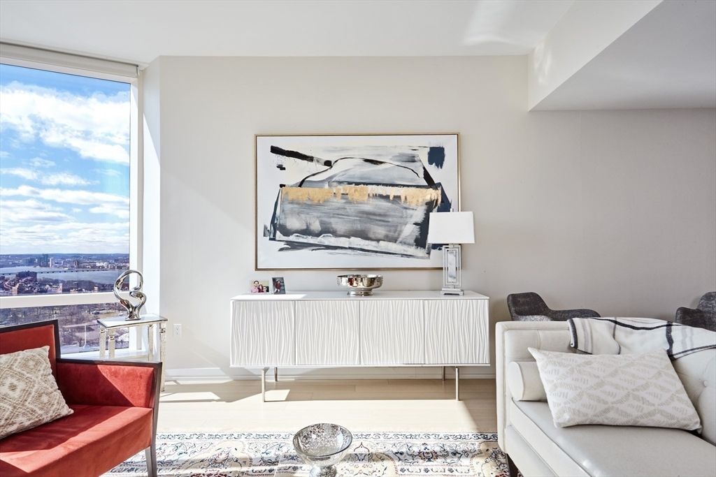 Property Photo:  1 Franklin St 3501  MA 02110 