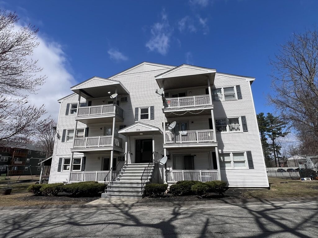 Property Photo:  30 Abbey Rd 308  MA 01453 