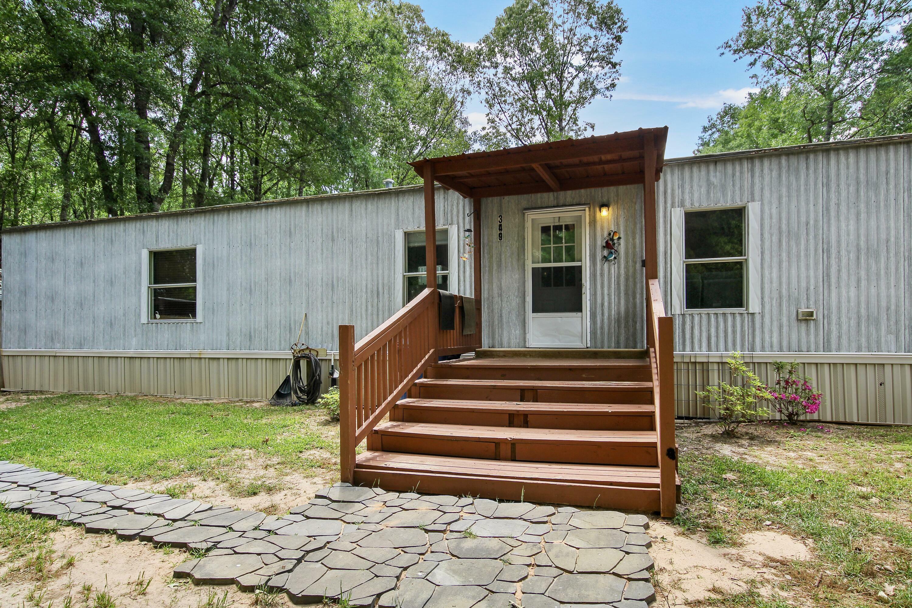 Property Photo: 349 Malcolm Smart Rd LA 71446