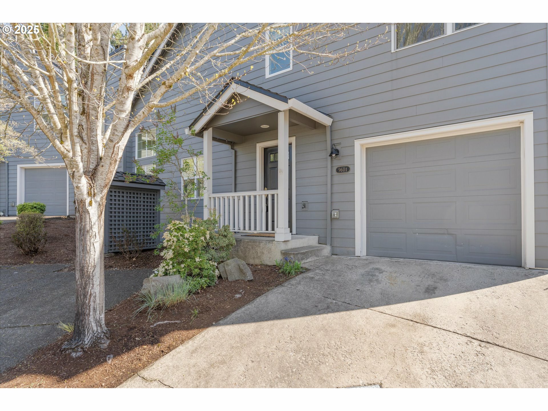 Property Photo: 9601 NW Miller Hill Dr OR 97229
