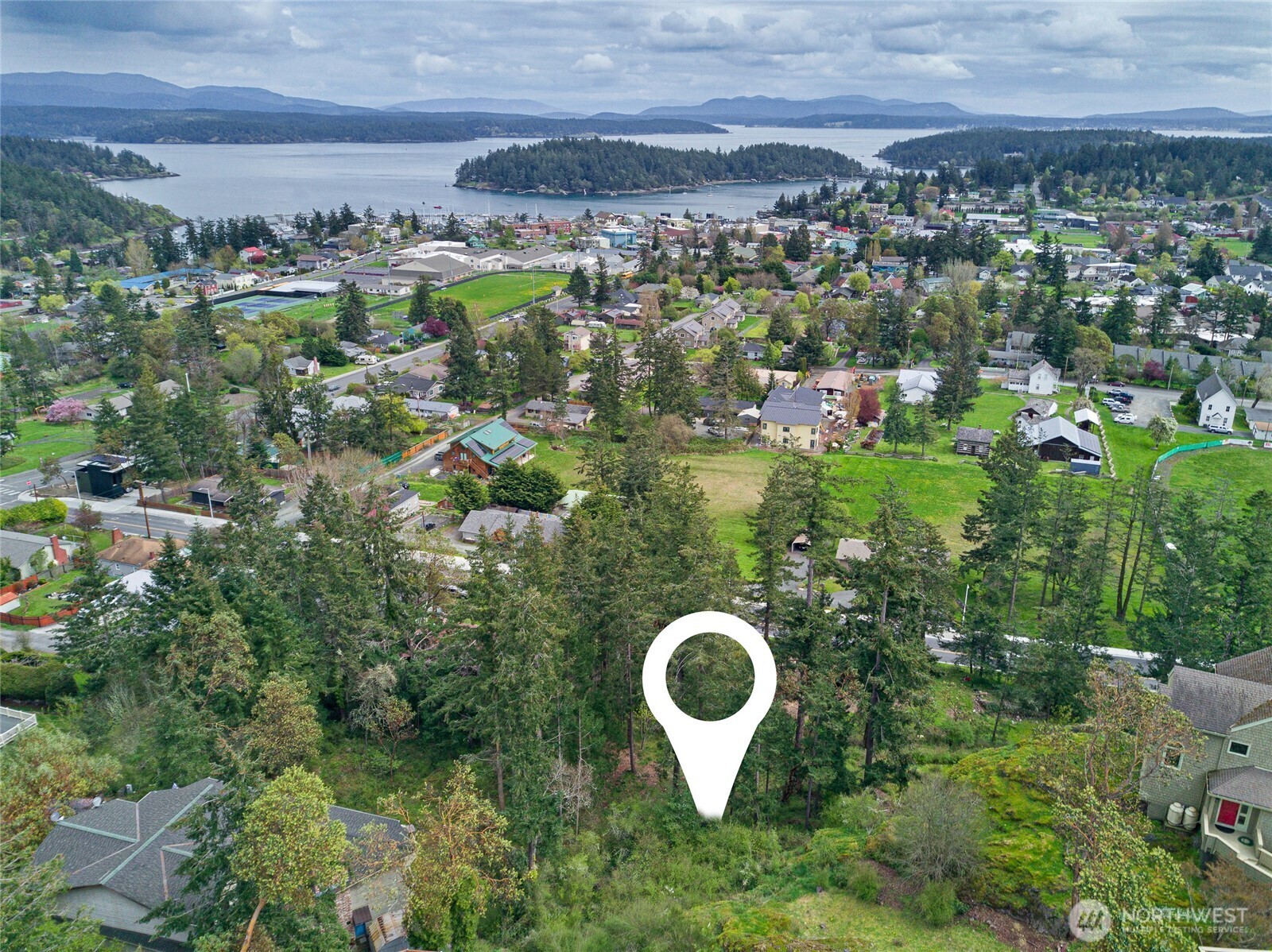 365  Marguerite Place S  Friday Harbor WA 98250 photo