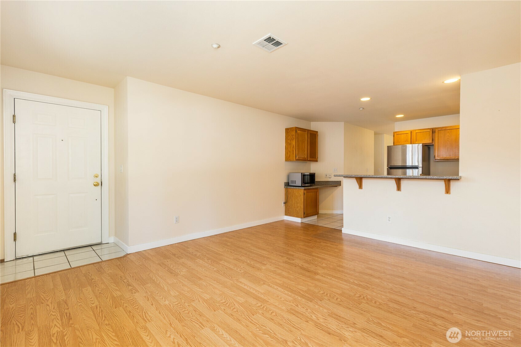 Property Photo: 12406 SE 31st Street 202 WA 98005