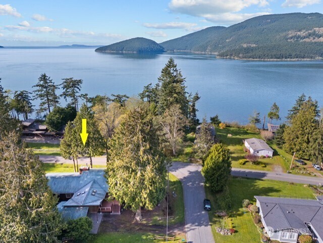 Property Photo: 4380 Salmon Run Road WA 98221