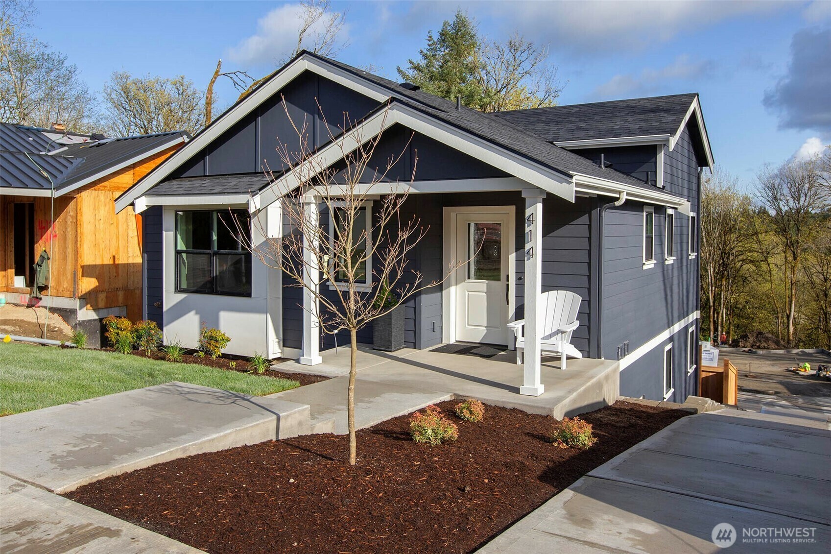 Property Photo: 432 20th Ave WA 98033