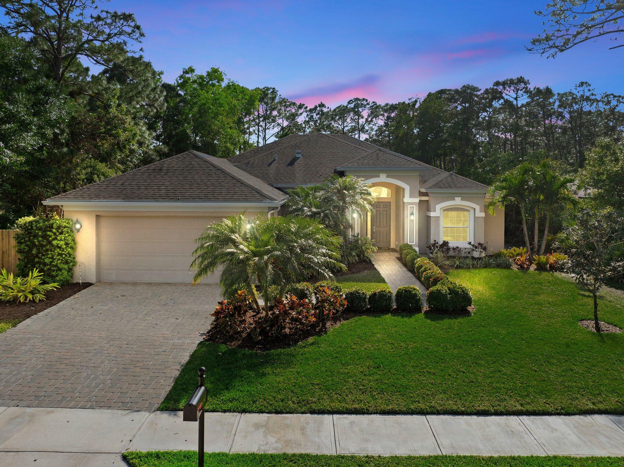 Property Photo: 2721 Oak Alley FL 34981
