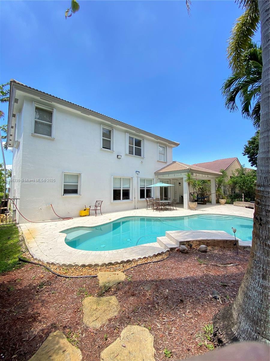 Property Photo: 5101 SW 173rd Ave FL 33029