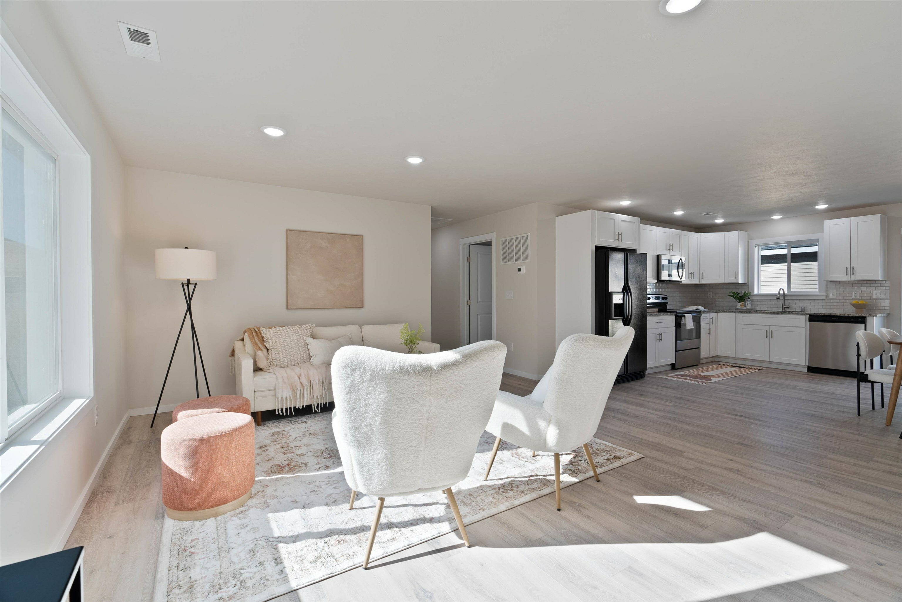 Property Photo: 4804 E Frederick Ave WA 99217