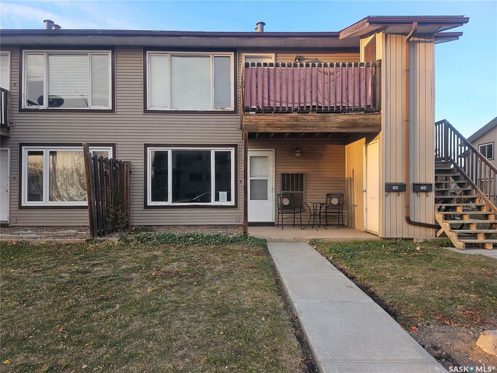Property Photo: 521 Albert Street 104 SK S4A 2E3