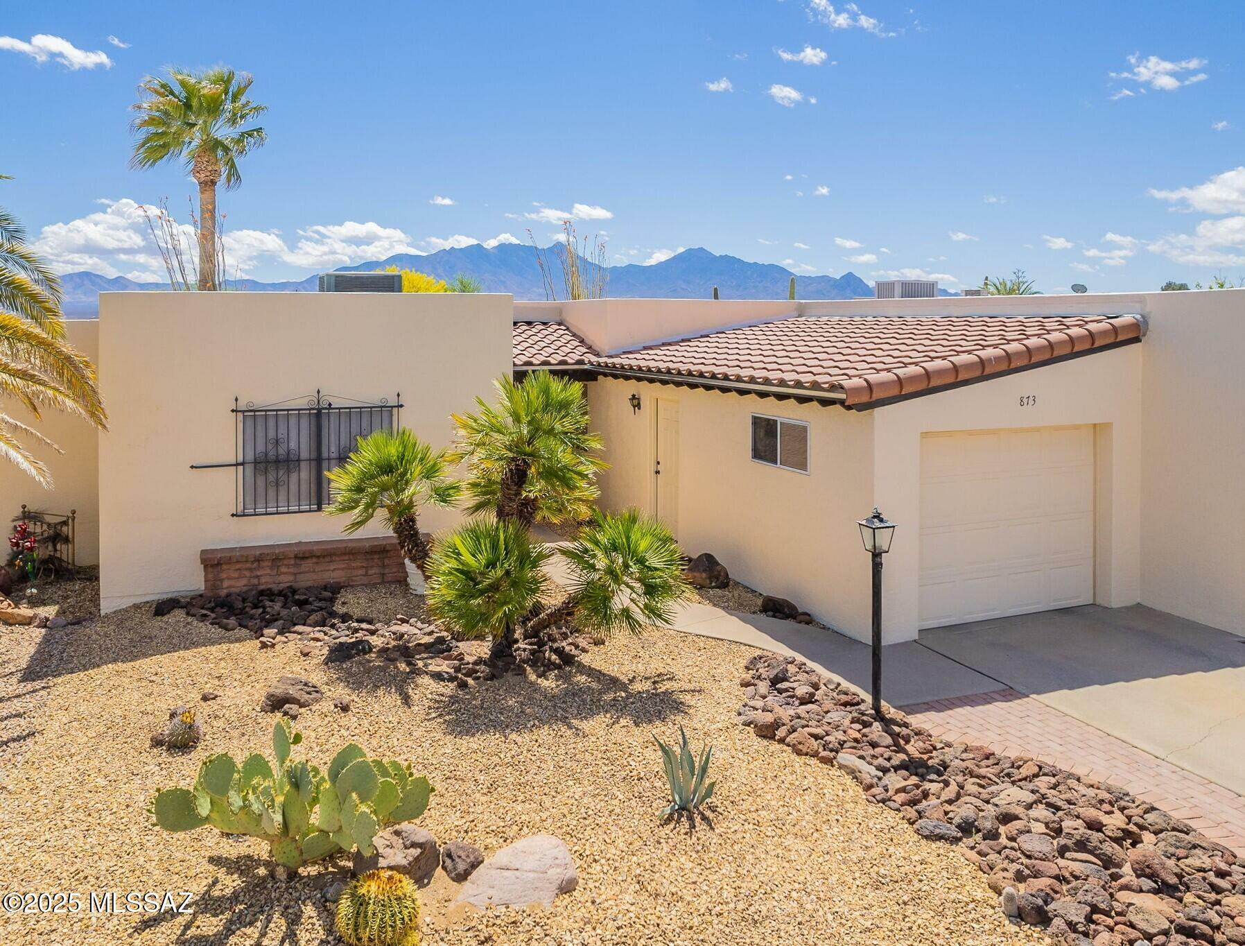 Property Photo: 873 S Camino Guarina AZ 85614