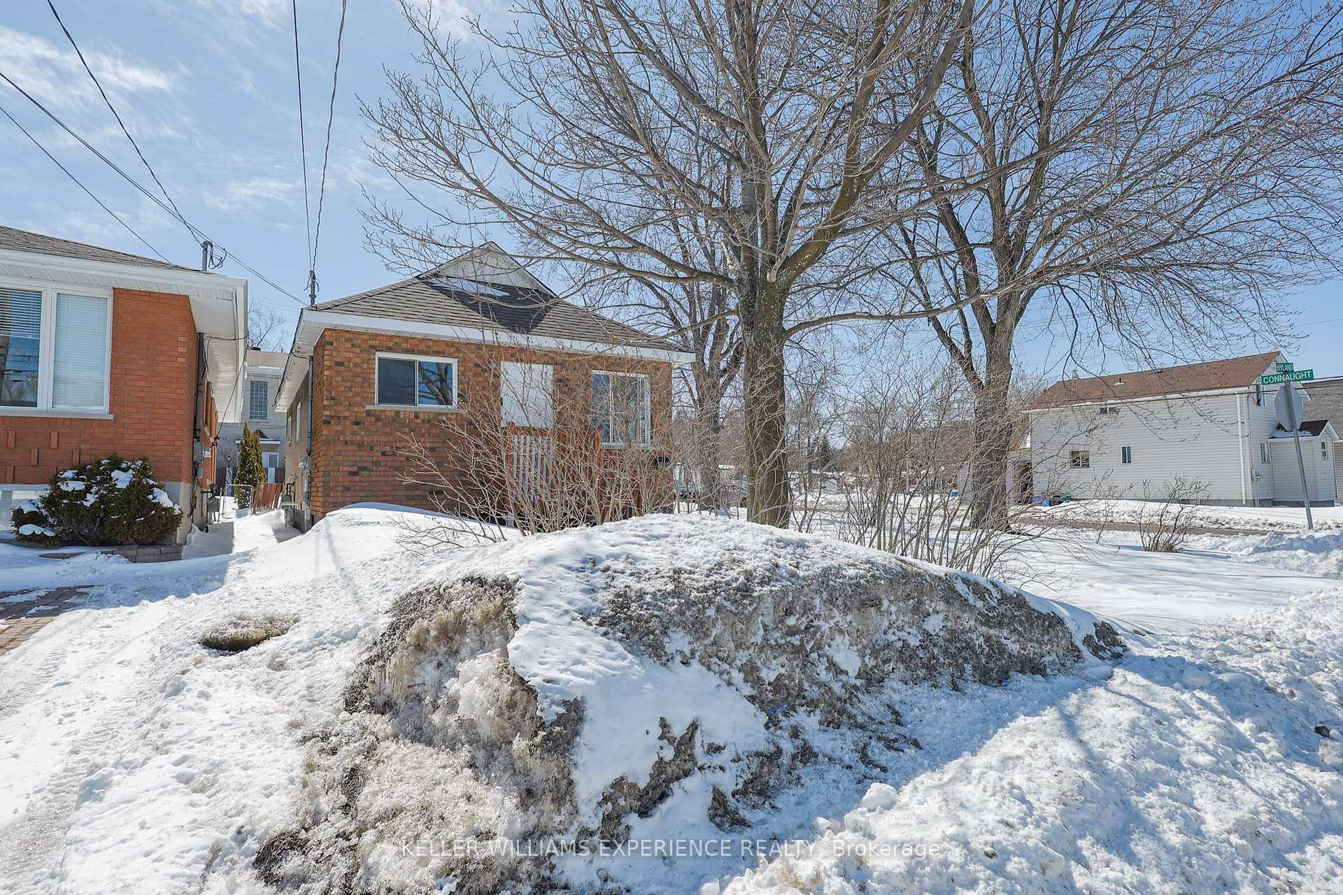 Property Photo: 311 Hyland Drive ON P3E 1S2