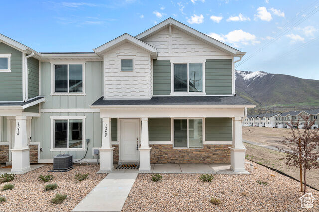 Property Photo: 1324 S 3610 E UT 84660
