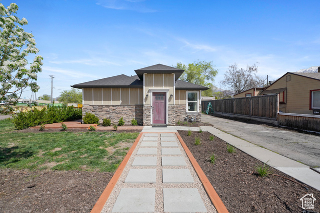 Property Photo: 1070 W 100 S UT 84601