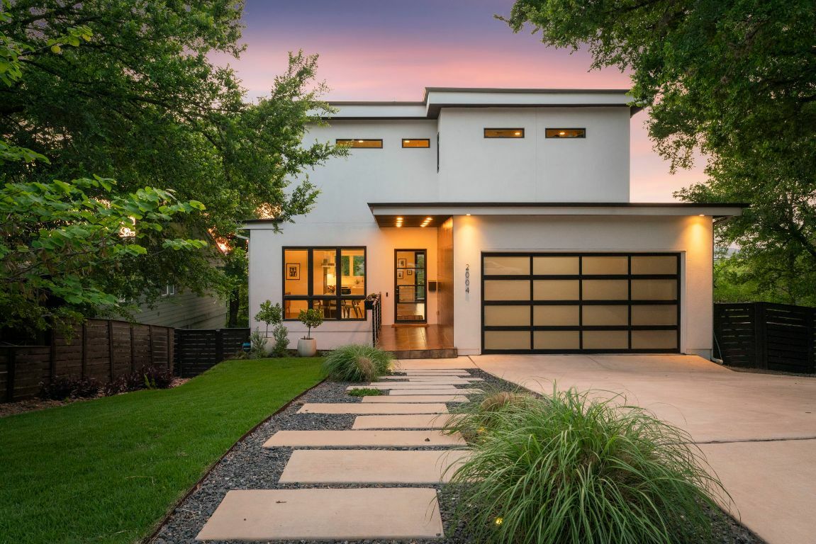 Property Photo:  2004 Westridge Drive  TX 78704 